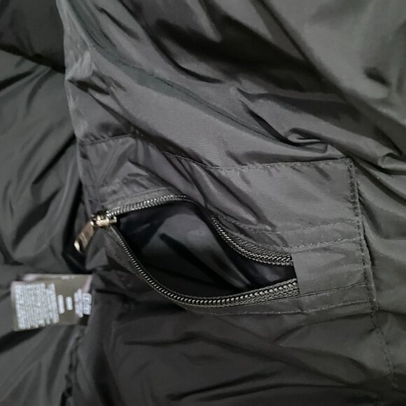 The North Face Yellow & Black Puffer Jacket - Picture 9 of 11